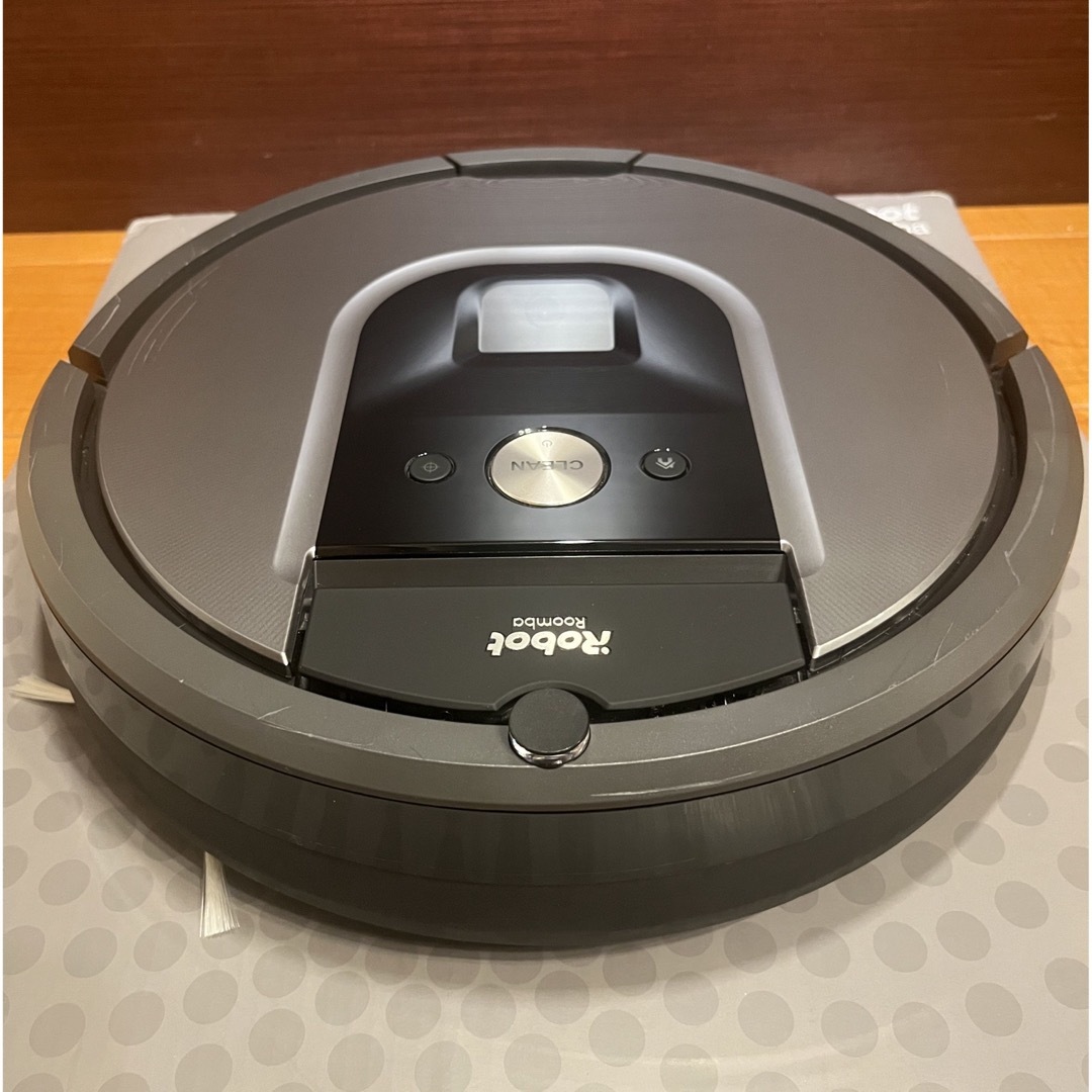 iRobot - 24時間以内・送料無料・匿名配送 iRobotルンバ960 ロボット