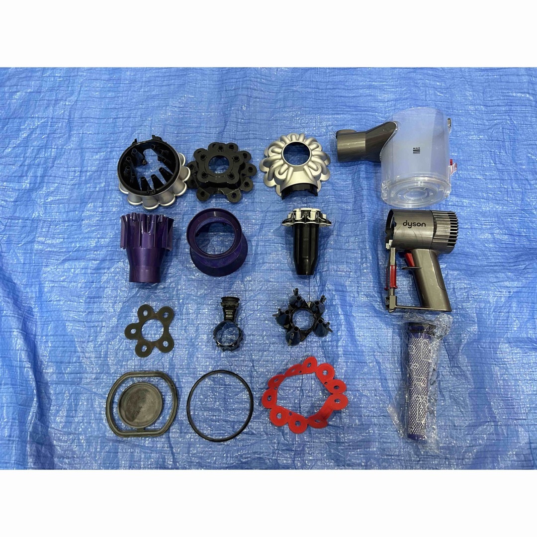Dyson - 【分解清掃済み】 dyson ダイソン 掃除機 DC62 新品フィルター