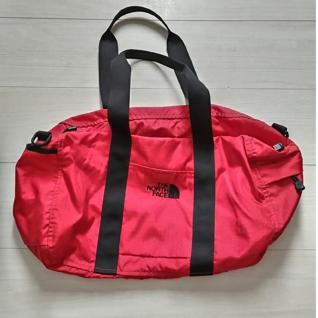 THE NORTH FACE(ザノースフェイス)の【みーちゃん様専用】THE NORTH FACE ダッフルバッグ19L メンズのバッグ(ボストンバッグ)の商品写真