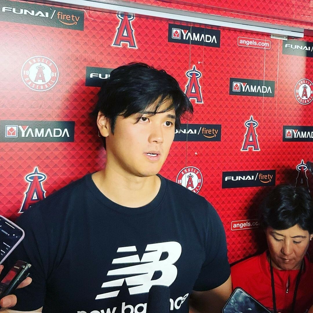 New Balance 大谷翔平 スタックドロゴ Tシャツ ブラック XL New Balance 大谷翔平 スタックドロゴ Tシャツ ブラック XL