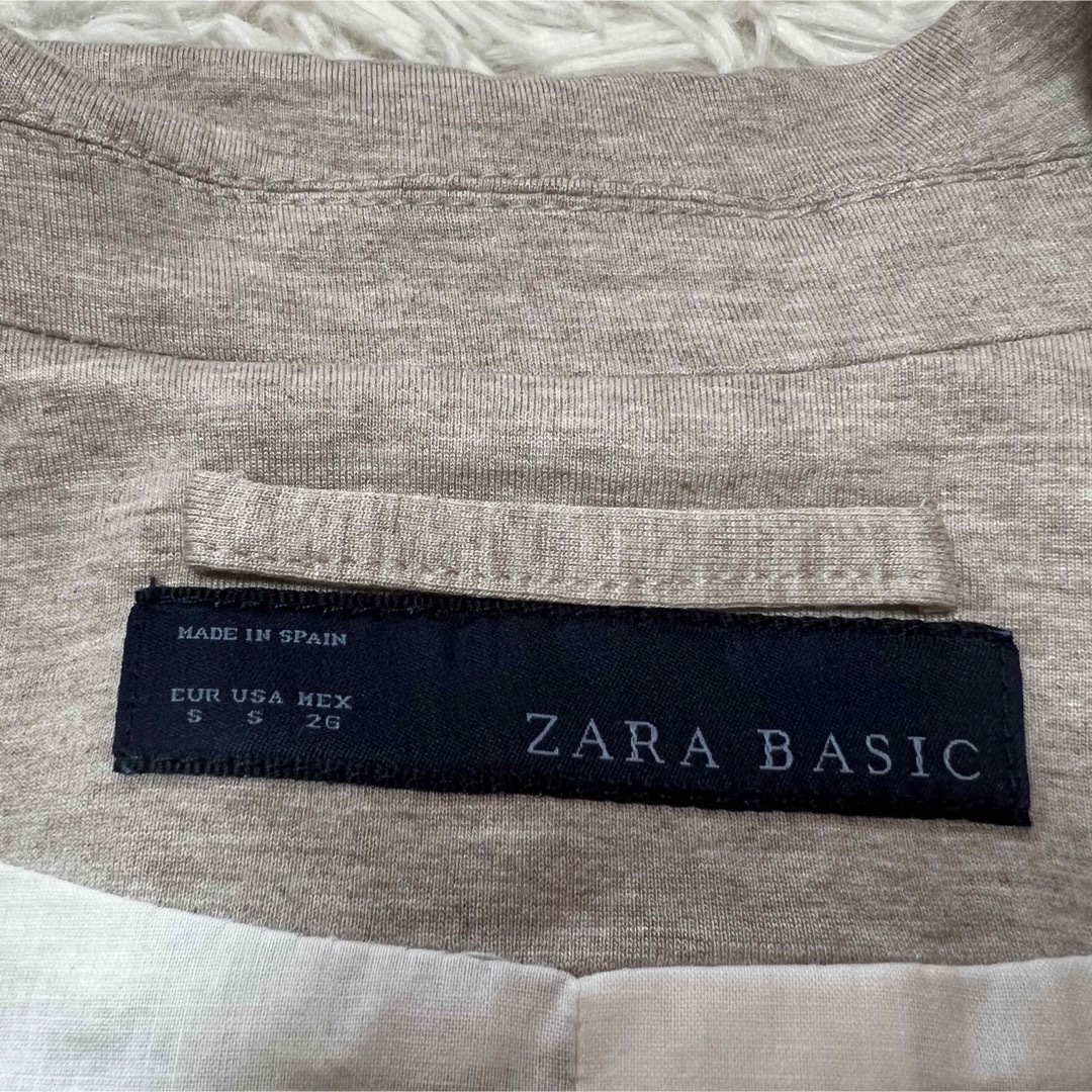 ZARA(ザラ)の【SALE】ZARA BASIC 新品　定価6990円　ジャケット　ベージュ レディースのジャケット/アウター(テーラードジャケット)の商品写真