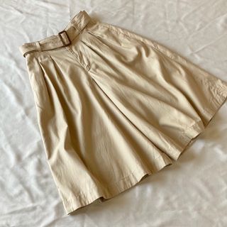 ラルフローレン(Ralph Lauren)のポロ ラルフローレン ベルト付 タック ワイド フレアパンツ ガウチョ ベージュ(カジュアルパンツ)