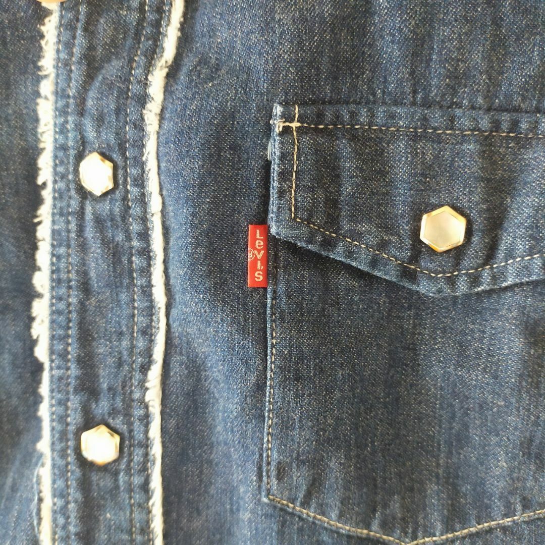 Levi's(リーバイス)の【日本製】Levi's Red Tab リーバイス デニムシャツ レディースM レディースのトップス(シャツ/ブラウス(長袖/七分))の商品写真