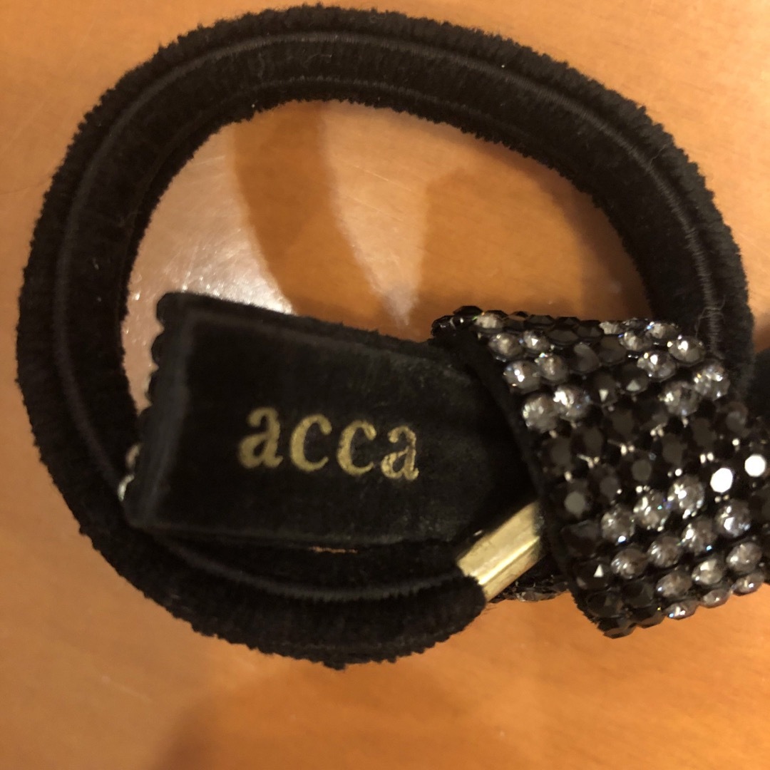 acca - アッカ acca ドレスポニー ブラックシルバーの通販 by あつこ