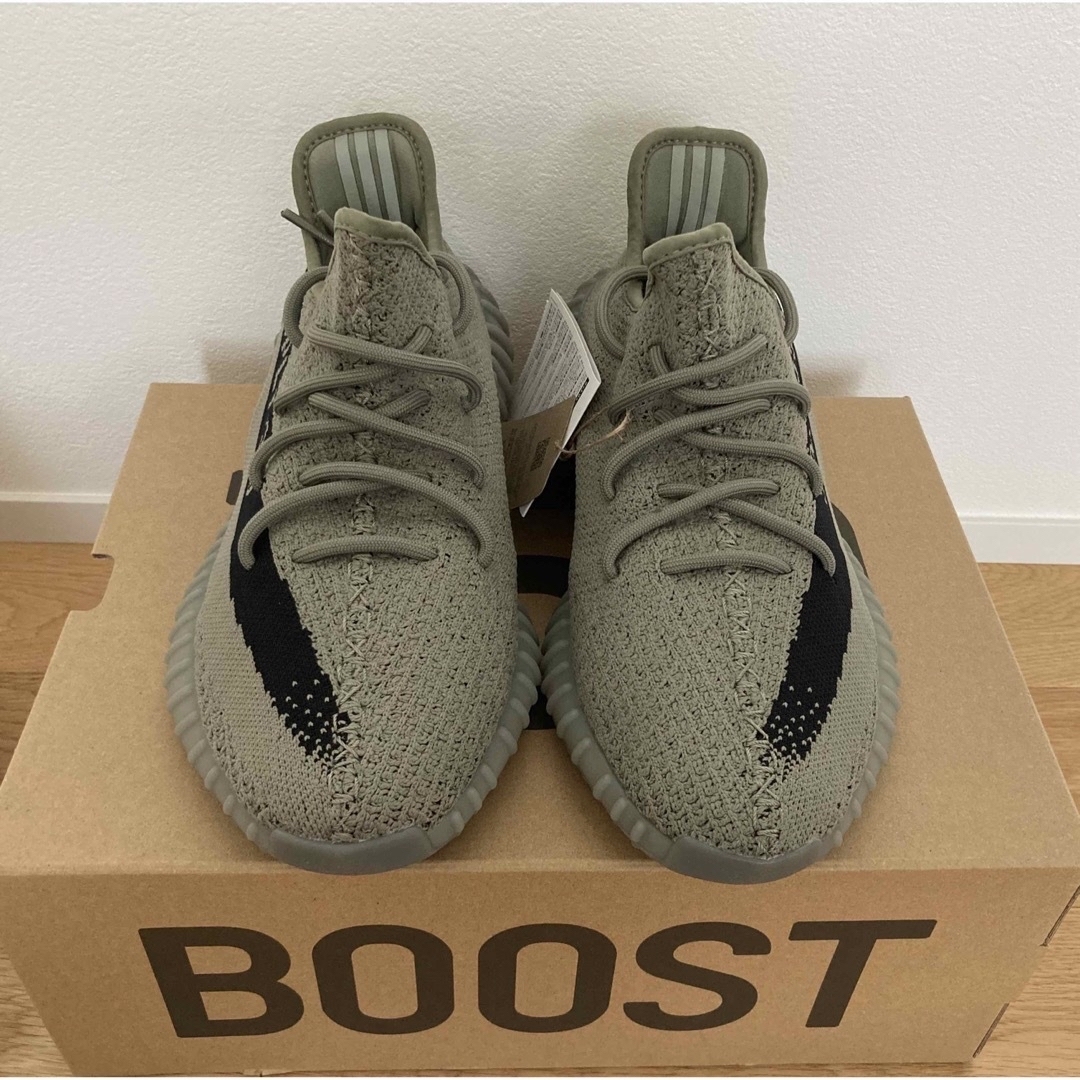 YEEZY（adidas）(イージー)の【新品】adidas YEEZY BOOST 350 V2 メンズの靴/シューズ(スニーカー)の商品写真