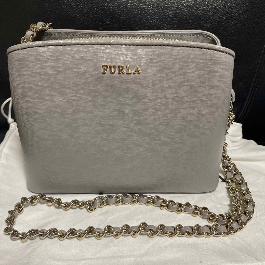 FURLA チェーンショルダーバッグ