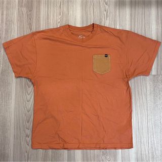 ナイキ(NIKE)のNIKE Tシャツ　ワンポイントロゴ(Tシャツ/カットソー(半袖/袖なし))