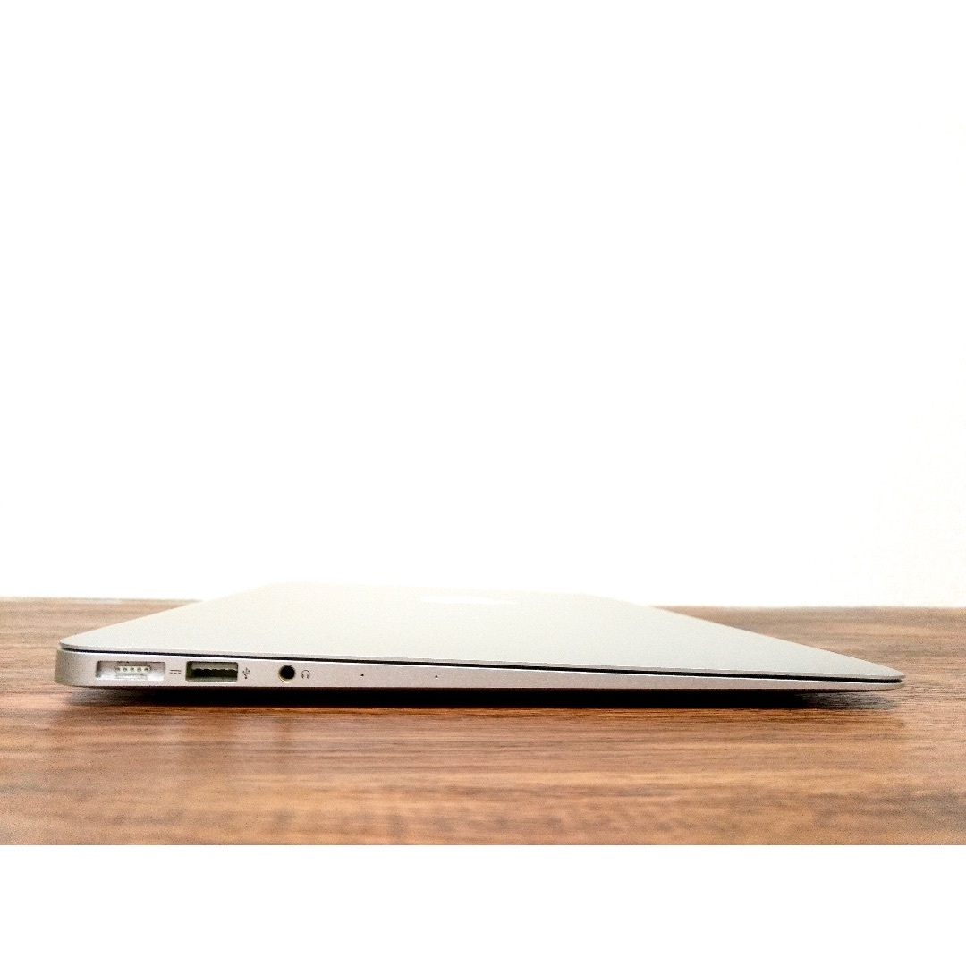 MacBook Air 13" 2015 128GB 4GB Apple 5