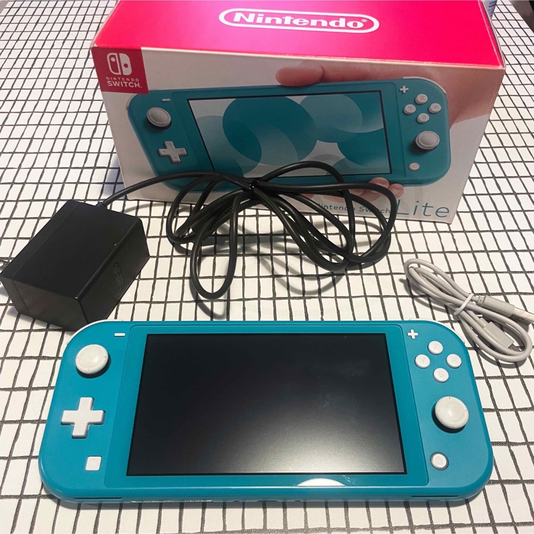 Nintendo Switch(ニンテンドースイッチ)のkakeru様/ Nintendo Switch  Lite ターコイズ エンタメ/ホビーのゲームソフト/ゲーム機本体(家庭用ゲーム機本体)の商品写真