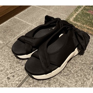 ザラキッズ(ZARA KIDS)のZARA⚫︎ザラ⚫︎サンダル⚫︎リボン⚫︎靴⚫︎シューズ⚫︎19cm(サンダル)