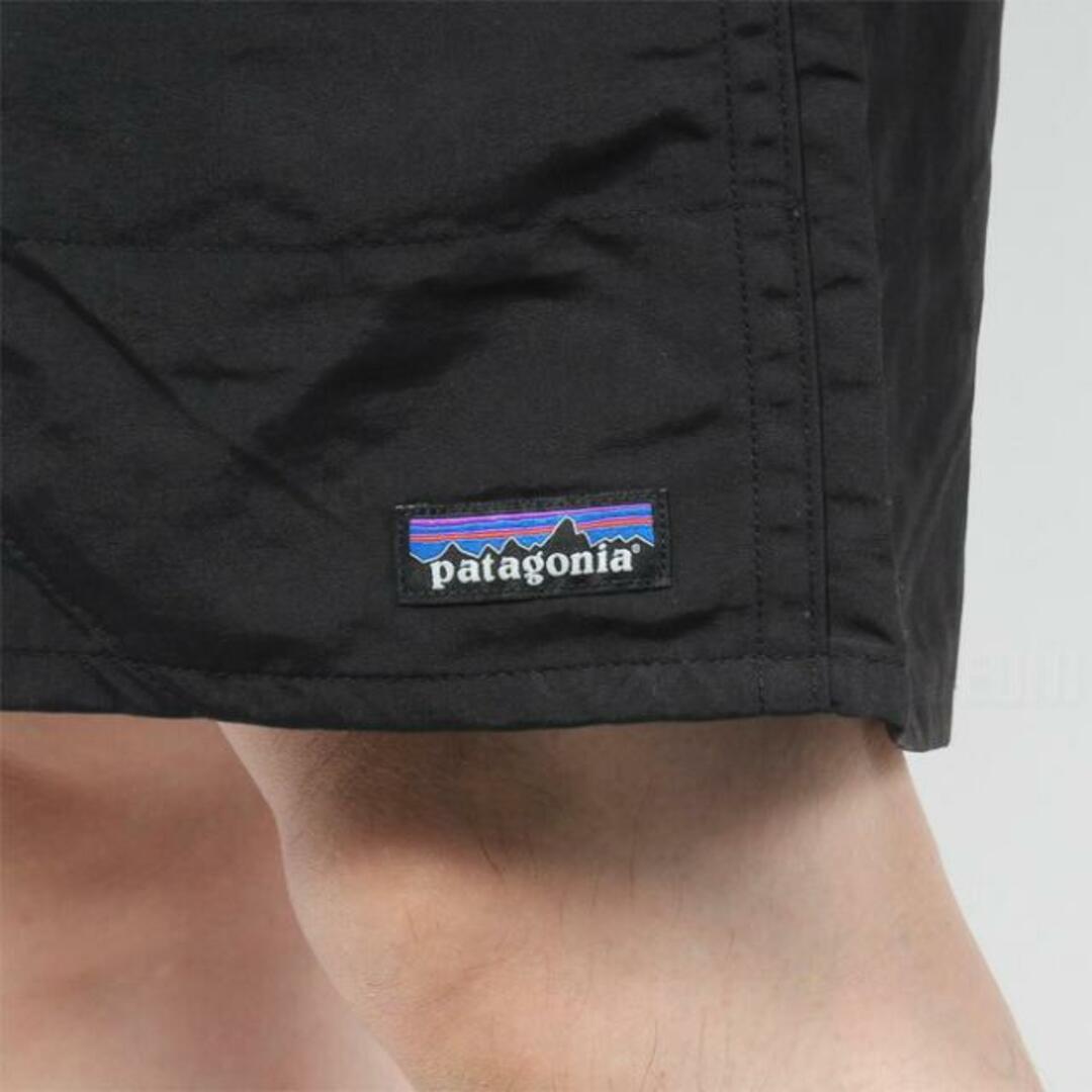 patagonia(パタゴニア)の【新品未使用】 patagonia パタゴニア ショートパンツ ハーフパンツ バギーズ ロング 7インチ ショーツ 【Mサイズ/FORGE GREY】 メンズのパンツ(ワークパンツ/カーゴパンツ)の商品写真