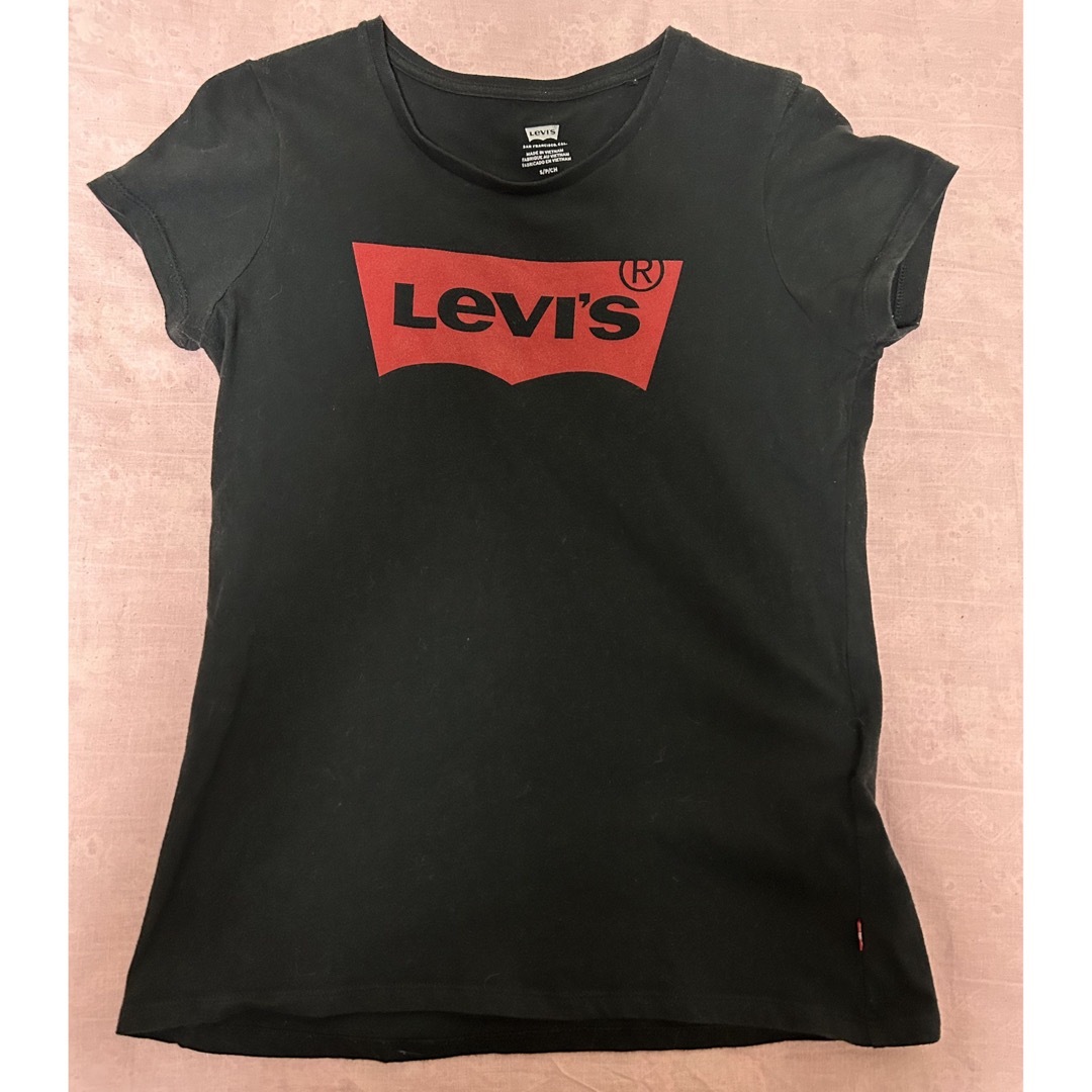 Levi's - リーバイス Tシャツ レディースの通販 by シャル's shop｜リーバイスならラクマ