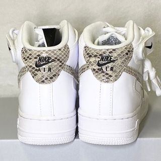 大人気！ナイキ エアホース1 NIKE AIR FORCE1 スネーク ヘビ柄