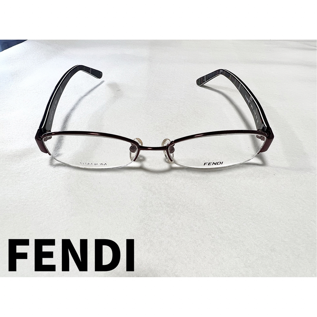 FENDI 1007A メガネ　フレーム　メタル　新品　未使用　男女兼用サングラス/メガネ
