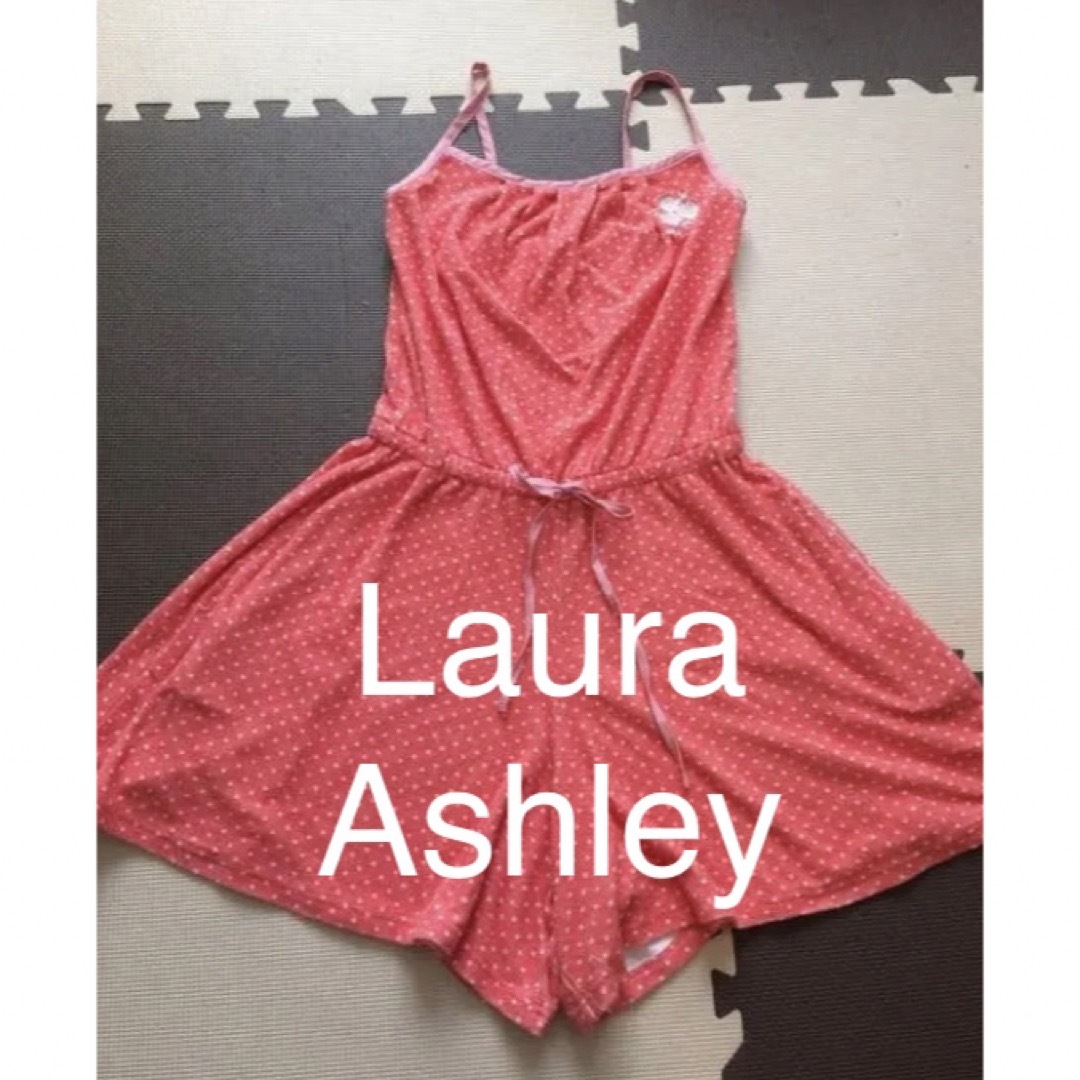 LAURA ASHLEY(ローラアシュレイ)のLAURA ASHLEYタオル地サロペット レディースのパンツ(サロペット/オーバーオール)の商品写真