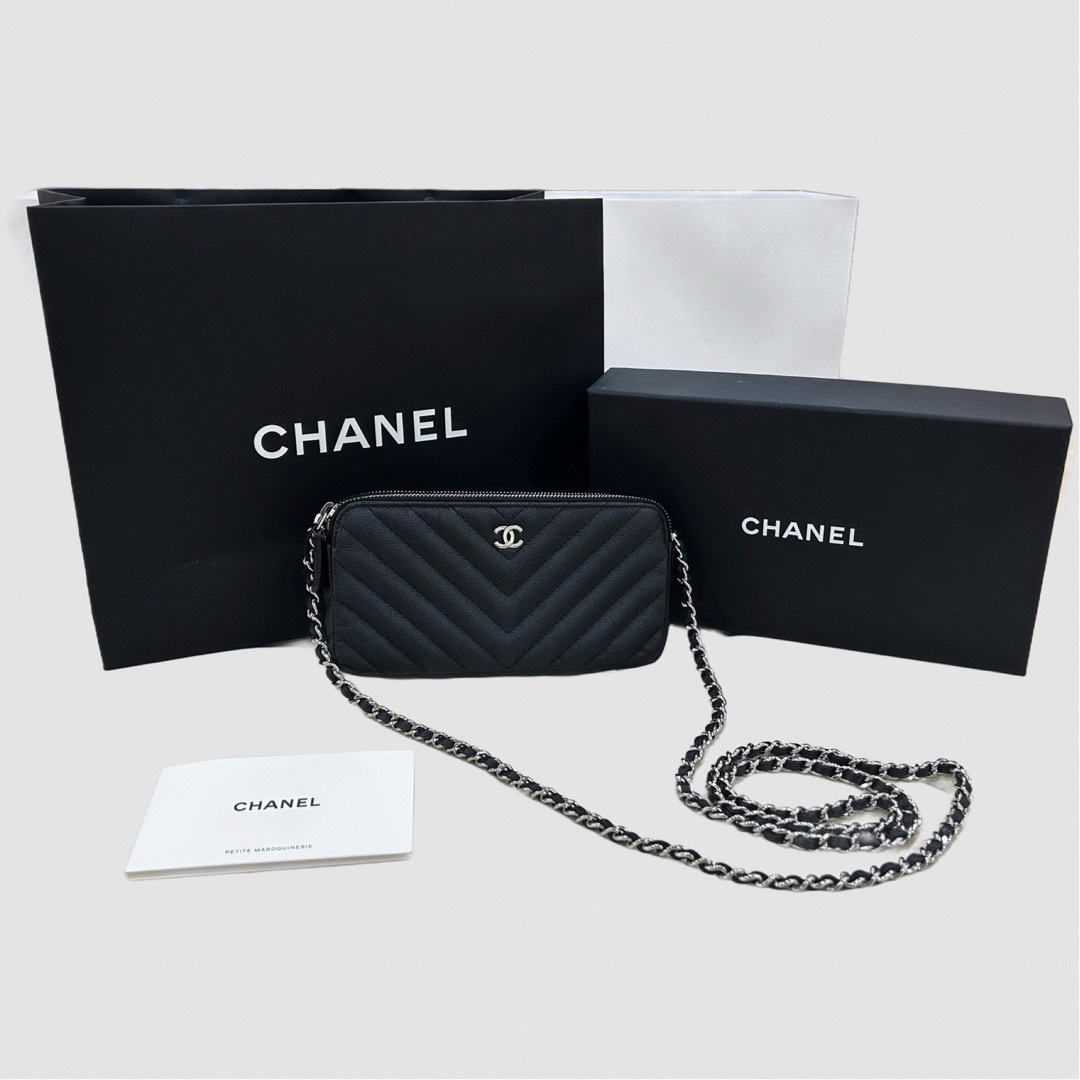 CHANEL  チェーンウォレット　バッグ　キャビアスキン