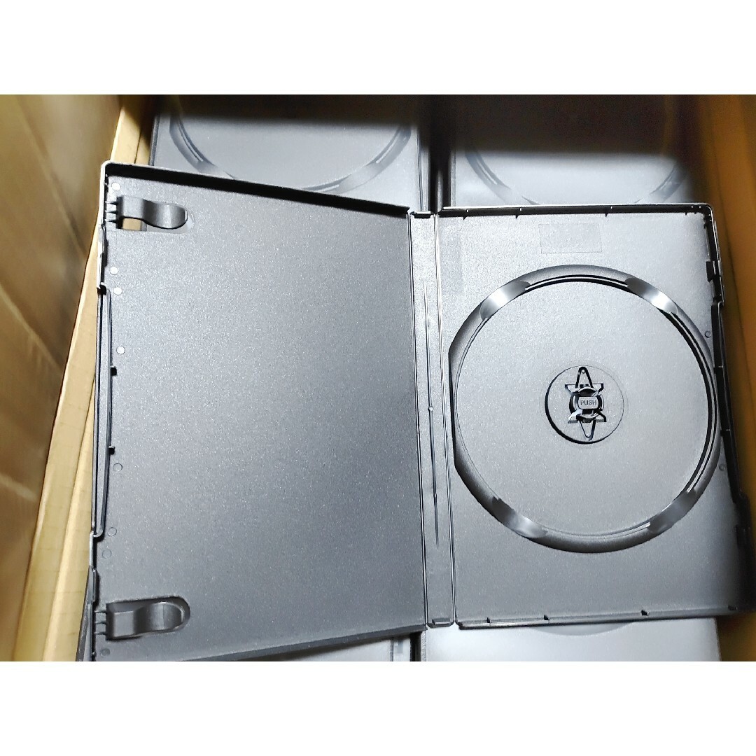 トールケース　黒　1枚収納 30枚　DVD ケース インテリア/住まい/日用品の収納家具(CD/DVD収納)の商品写真