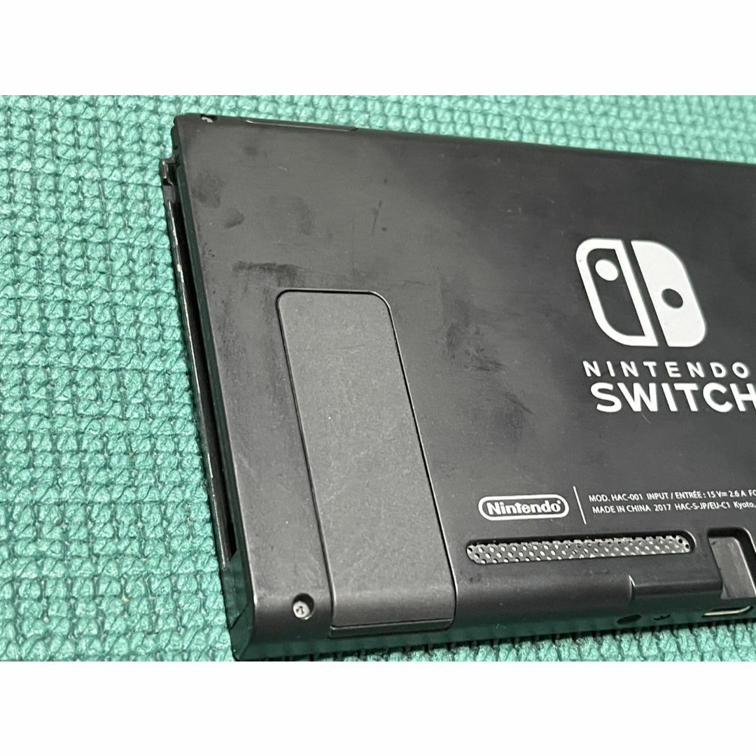 未対策機　Nintendo Switch 本体 液晶 旧型 2017年製 3
