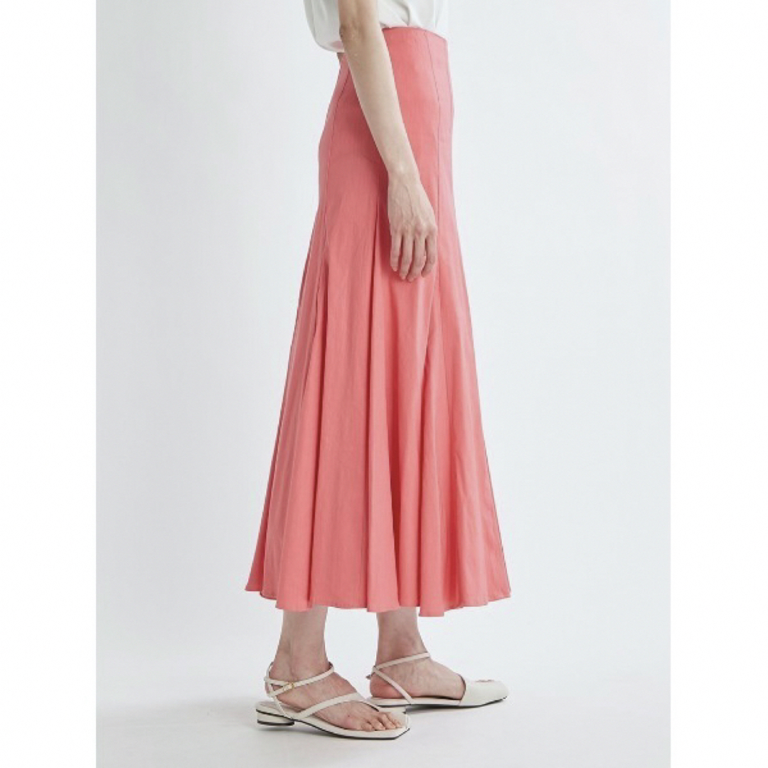 Mila Owen(ミラオーウェン)の今季完売 ミラオーウェン リネン混パネルマチフレアスカート 新品未使用タグ付き レディースのスカート(ロングスカート)の商品写真