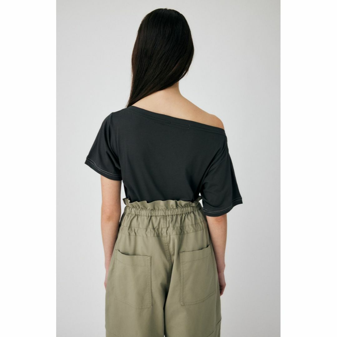 moussy(マウジー)のMOUSSY♡ PEEP SHOULDER LOOSE TEE レディースのトップス(カットソー(半袖/袖なし))の商品写真