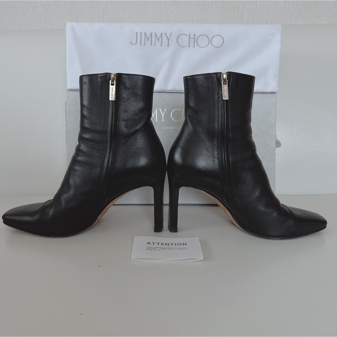 JIMMY CHOO ブラックショートブーツ-