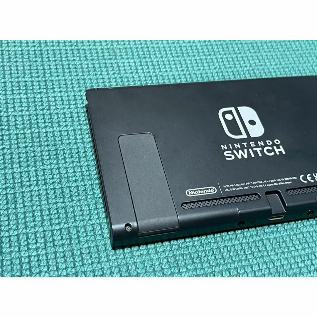 バッテリー強化版 Nintendo Switch 本体のみ 2022年製 動作品