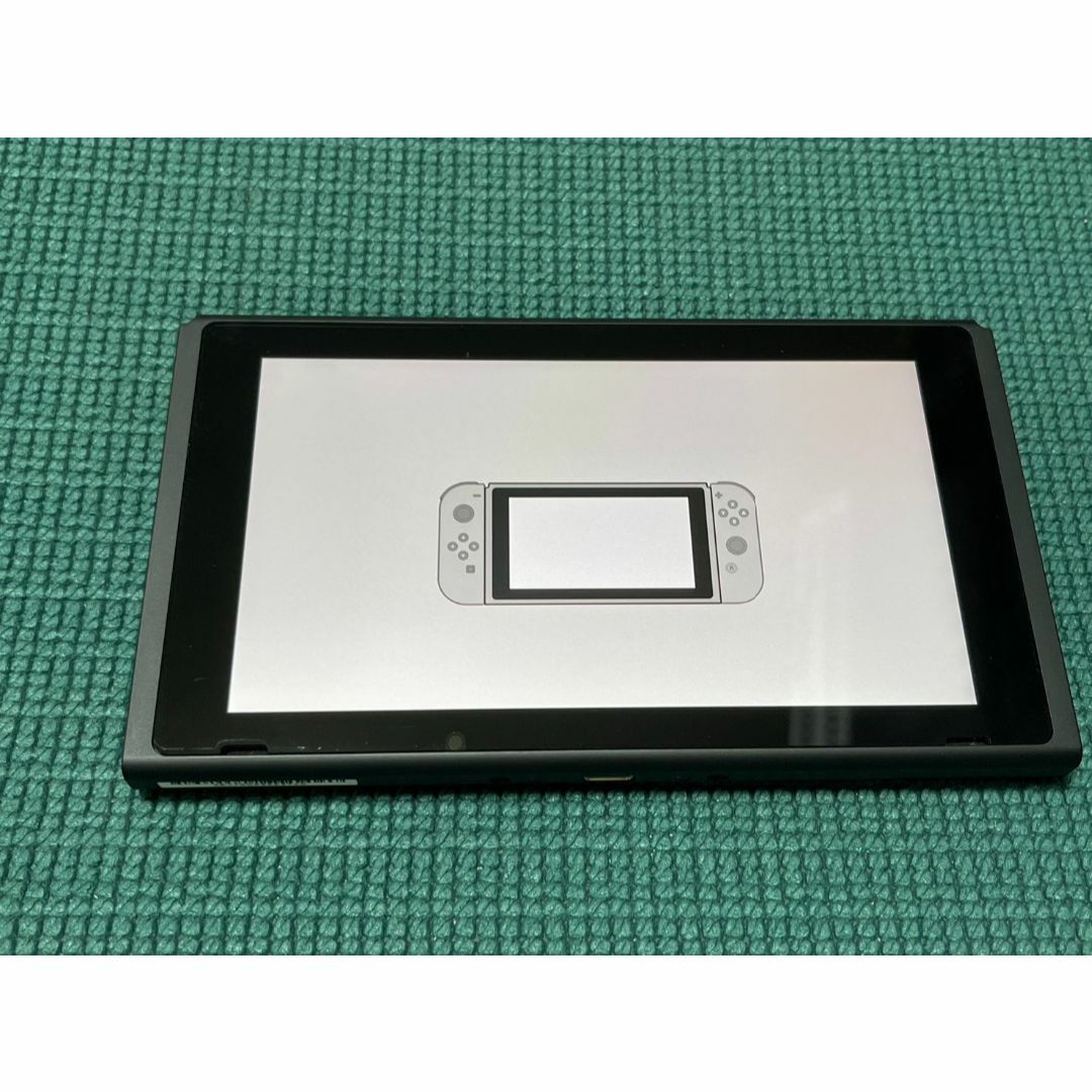 美品 2020年製 ニンテンドースイッチ 本体のみ バッテリー強化版 美品 2020年製 ニンテンドースイッチ 本体のみ バッテリー強化版