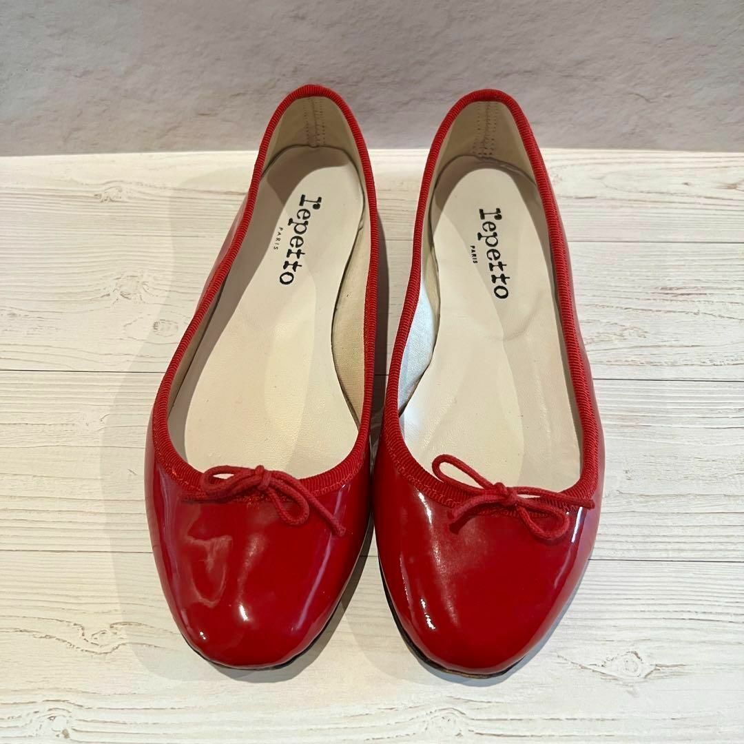 美品 repetto レペット バレエシューズ 赤 エナメル 23cm 送料無料の ...