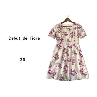 デビュードフィオレ(Debut de Fiore)のデビュートフィオレ【レーヨン混 花柄ミニワンピース 36】上品 高級 キュプラ(ミニワンピース)