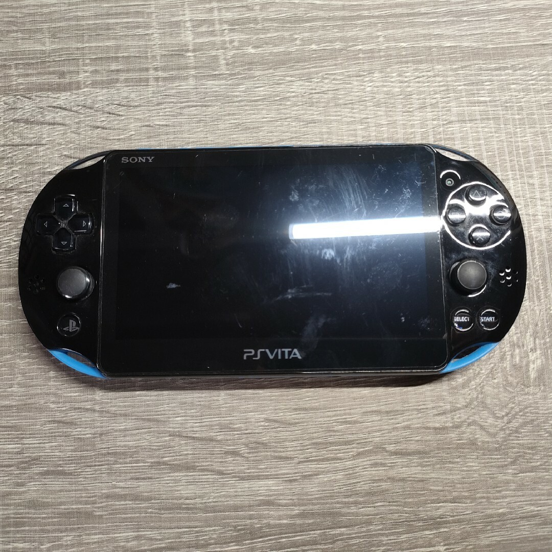 プレステーションvita　2個セット＋カセット＆ケース付き