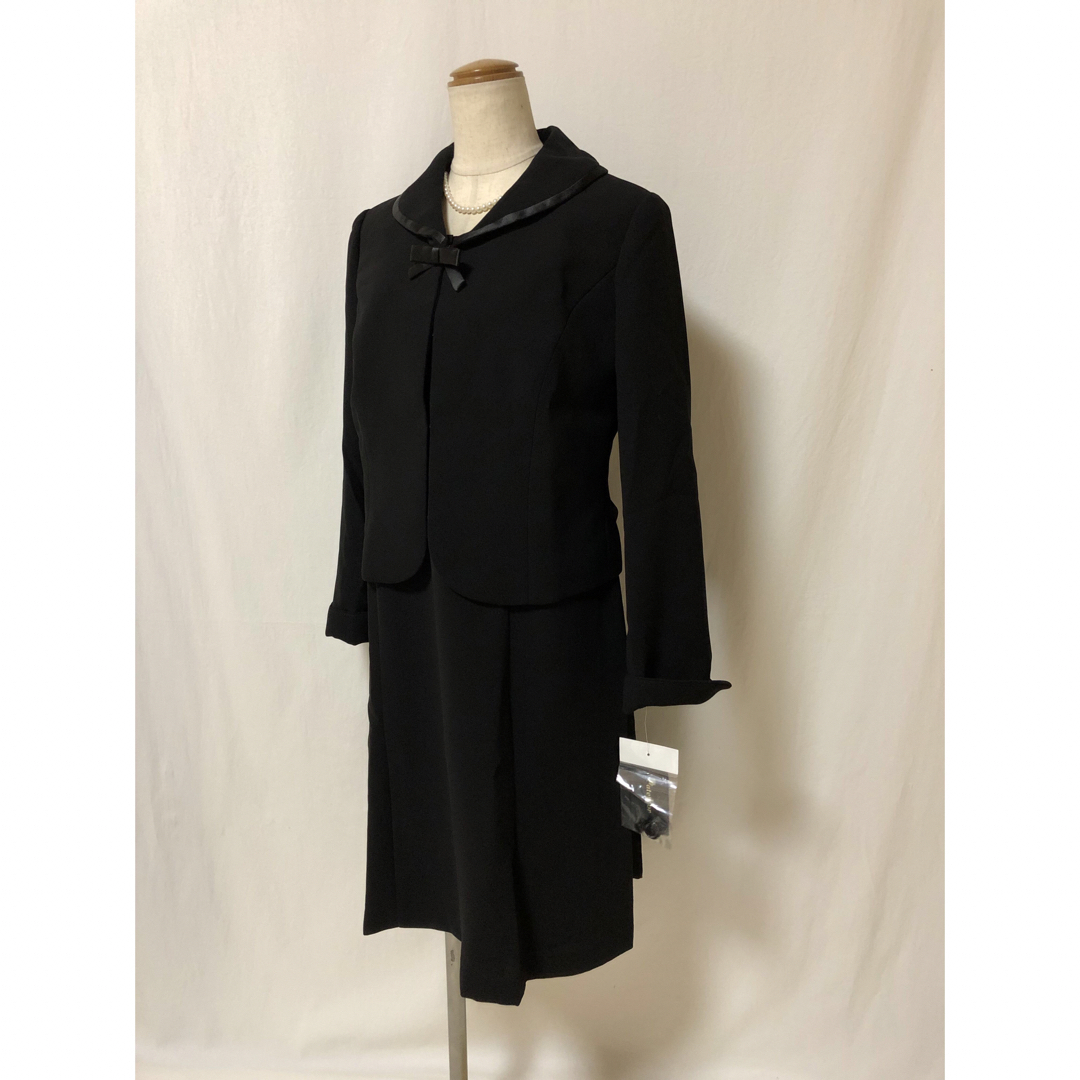 F531新品ショールカラーJKブラックフォーマルOPスーツ17号礼服 | フリマアプリ ラクマ F531新品ショールカラーJKブラックフォーマルOPスーツ17号礼服 | フリマアプリ ラクマ