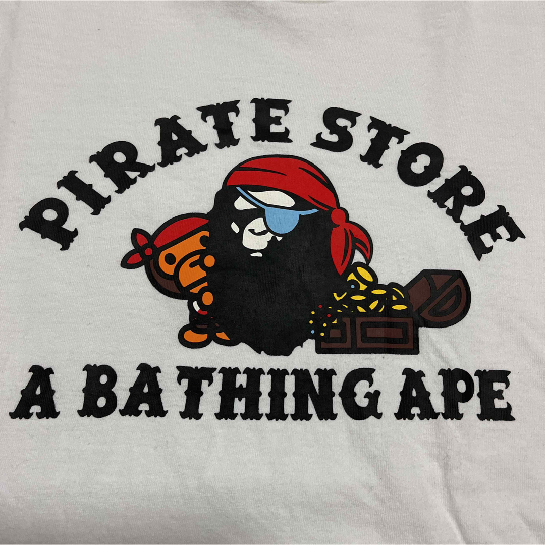 A BATHING APE - APE BAPE KAWS PIRATE STORE パイレーツストア t ...