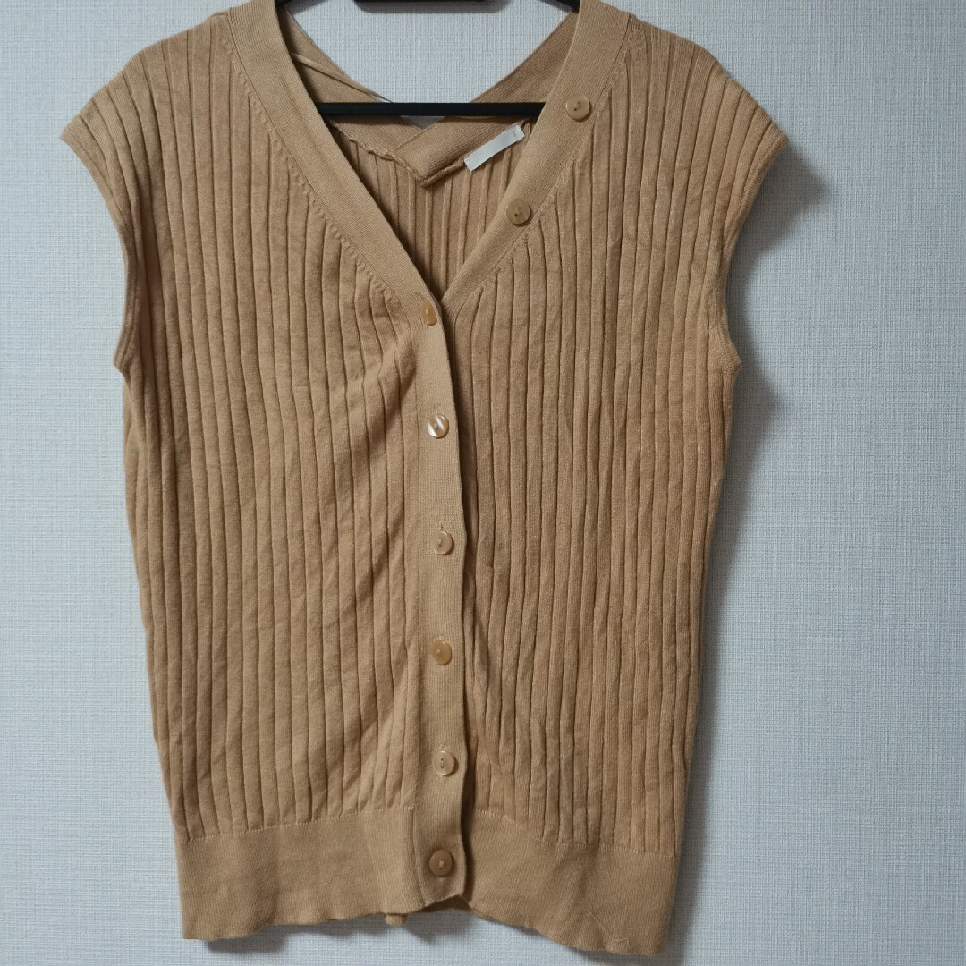 GU(ジーユー)のジーユー　リブニット　シャツ レディースのトップス(シャツ/ブラウス(半袖/袖なし))の商品写真