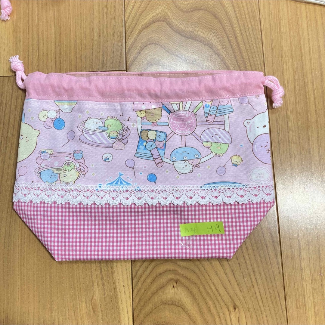 【現品特価】すみっコぐらし柄★お弁当袋 ハンドメイドのキッズ/ベビー(外出用品)の商品写真