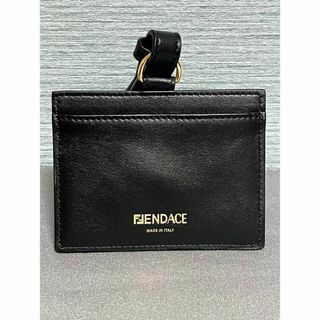 【極美品】 FENDACE 限定 カードケース 名刺入れ 定期入れ