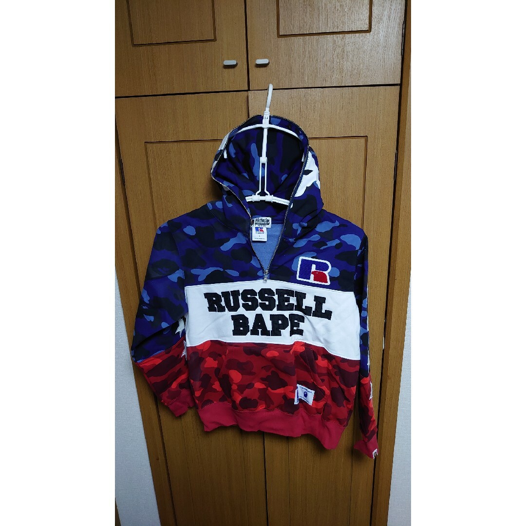 1回着用 BAPE RUSSELL パーカー Lトップス