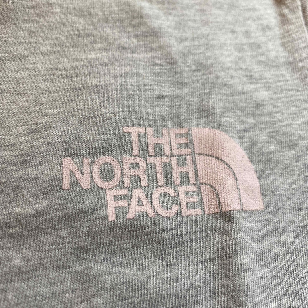 THE NORTH FACE(ザノースフェイス)の【即発送！】North Face Tシャツ レディース　XXS　XXSサイズ レディースのトップス(Tシャツ(半袖/袖なし))の商品写真