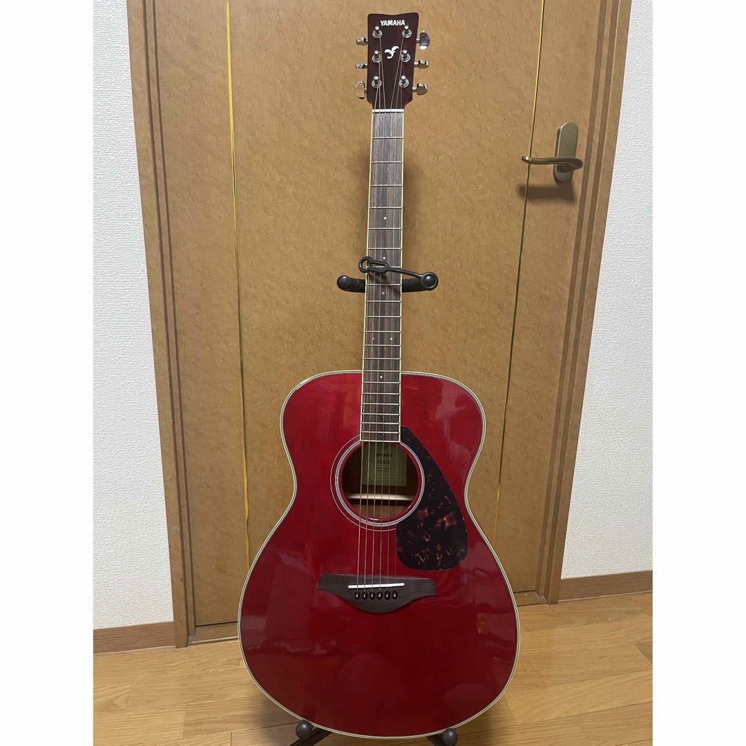 ヤマハ YAMAHA FS820 レッド アコースティックギターおまけ付きの通販 by kmy YAMAHA FS820 レッド アコースティックギター