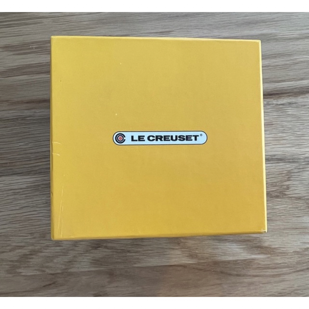 LE CREUSET(ルクルーゼ)の未使用　LE CREUSET  ラムカン・ダムール／フタ付き2点セット インテリア/住まい/日用品のキッチン/食器(食器)の商品写真