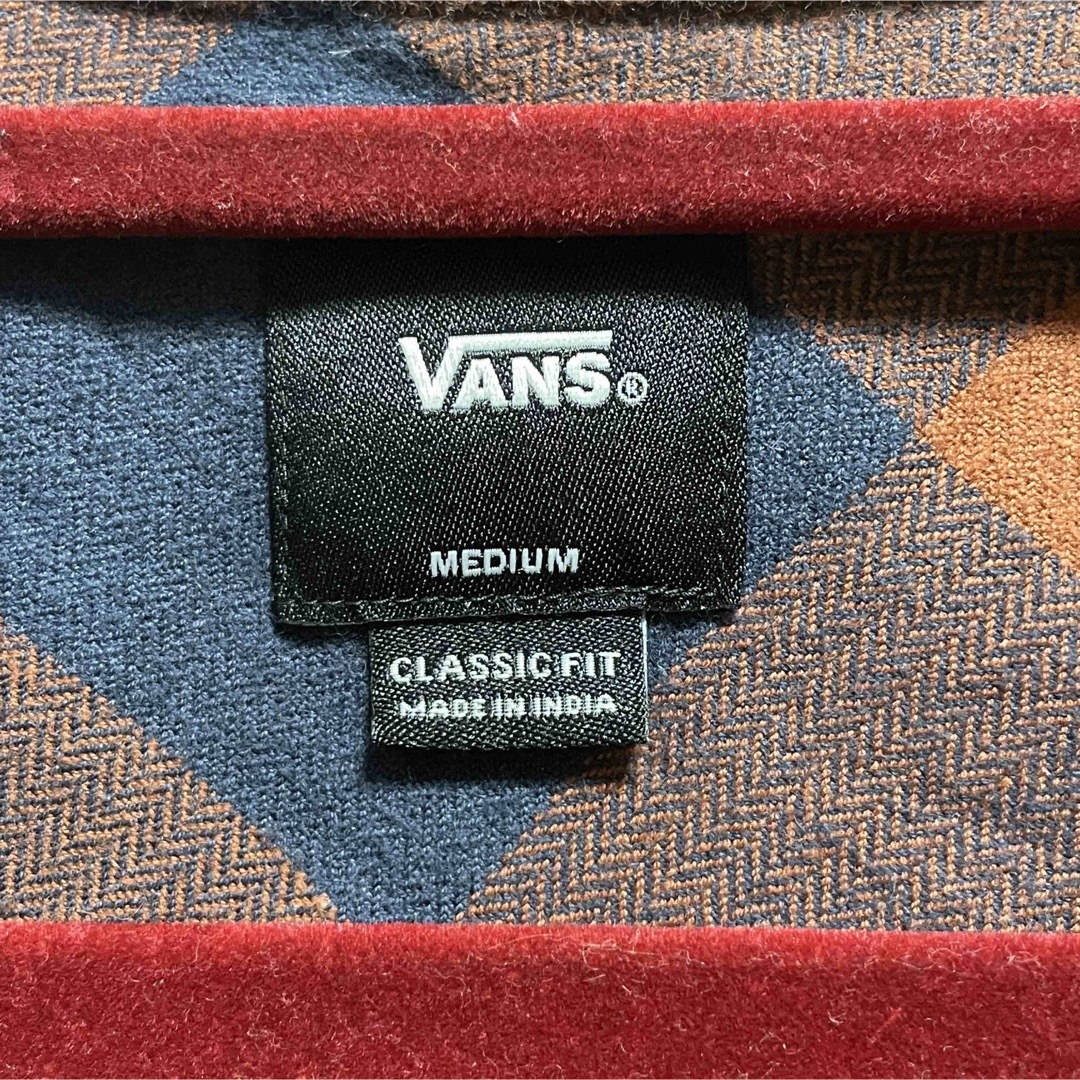 VANS - 【海外モデル】バンズ チェックシャツ ネルシャツ 長袖の VANS - 【海外モデル】バンズ チェックシャツ ネルシャツ 長袖の