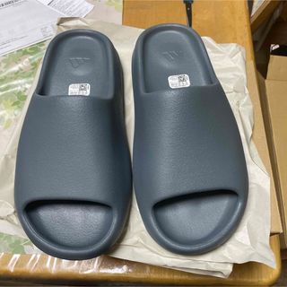 アディダス(adidas)のadidas YEEZY Slide "Slate Marine"(サンダル)