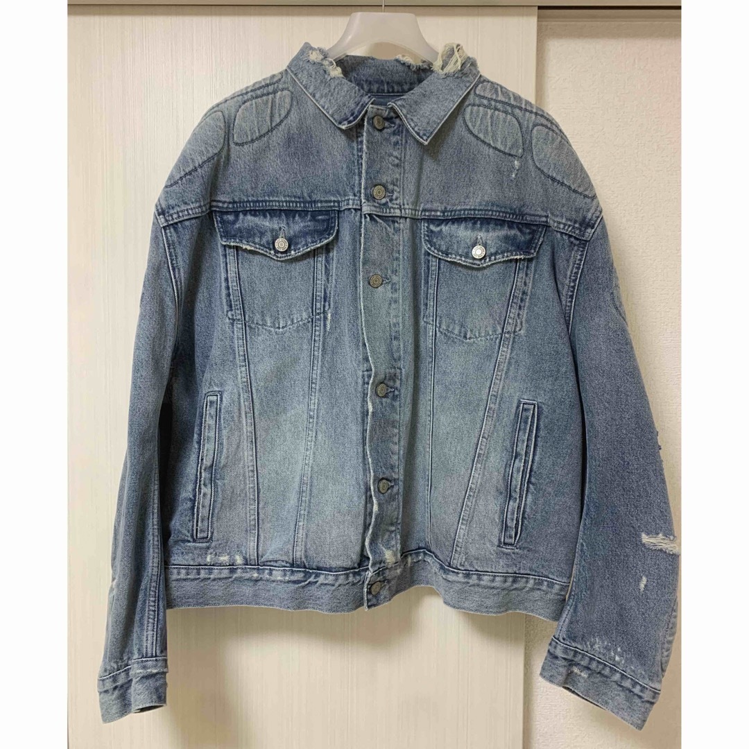 yeezy  gap balenciaga denim jacket