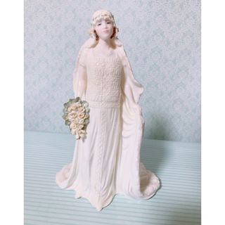 ウェッジウッド(WEDGWOOD)のコールポート　フィギュリン　メアリー王妃(置物)