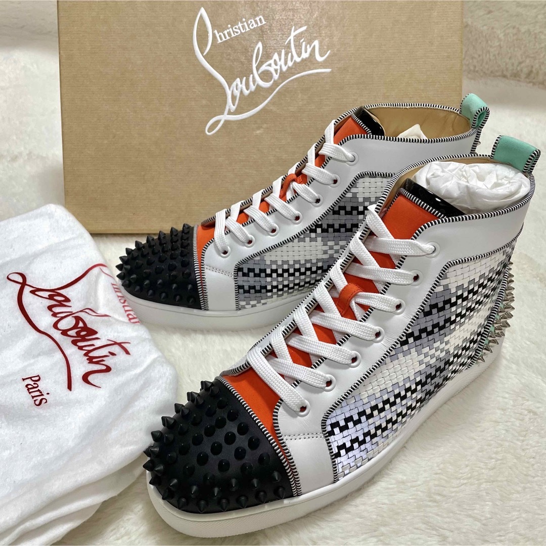 未使用 クリスチャンルブタン LOU SPIKES 2 FLAT スニーカー