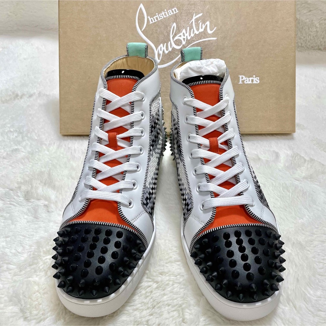 未使用 クリスチャンルブタン LOU SPIKES 2 FLAT スニーカー