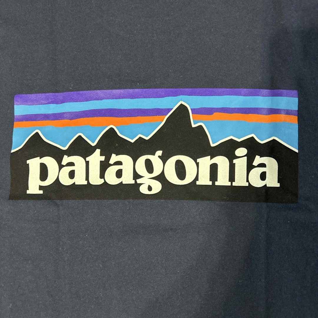 patagonia(パタゴニア)の希少パタゴニアPatagoniaTシャツ　Sサイズ　ネイビー メンズのトップス(Tシャツ/カットソー(半袖/袖なし))の商品写真