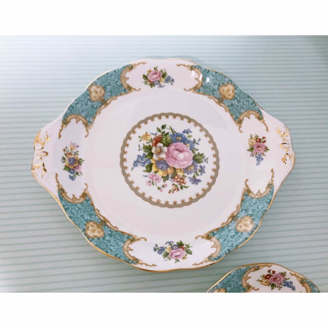 ROYAL ALBERT(ロイヤルアルバート)のロイヤルアルバート　レディーアスコット　セット インテリア/住まい/日用品のキッチン/食器(食器)の商品写真