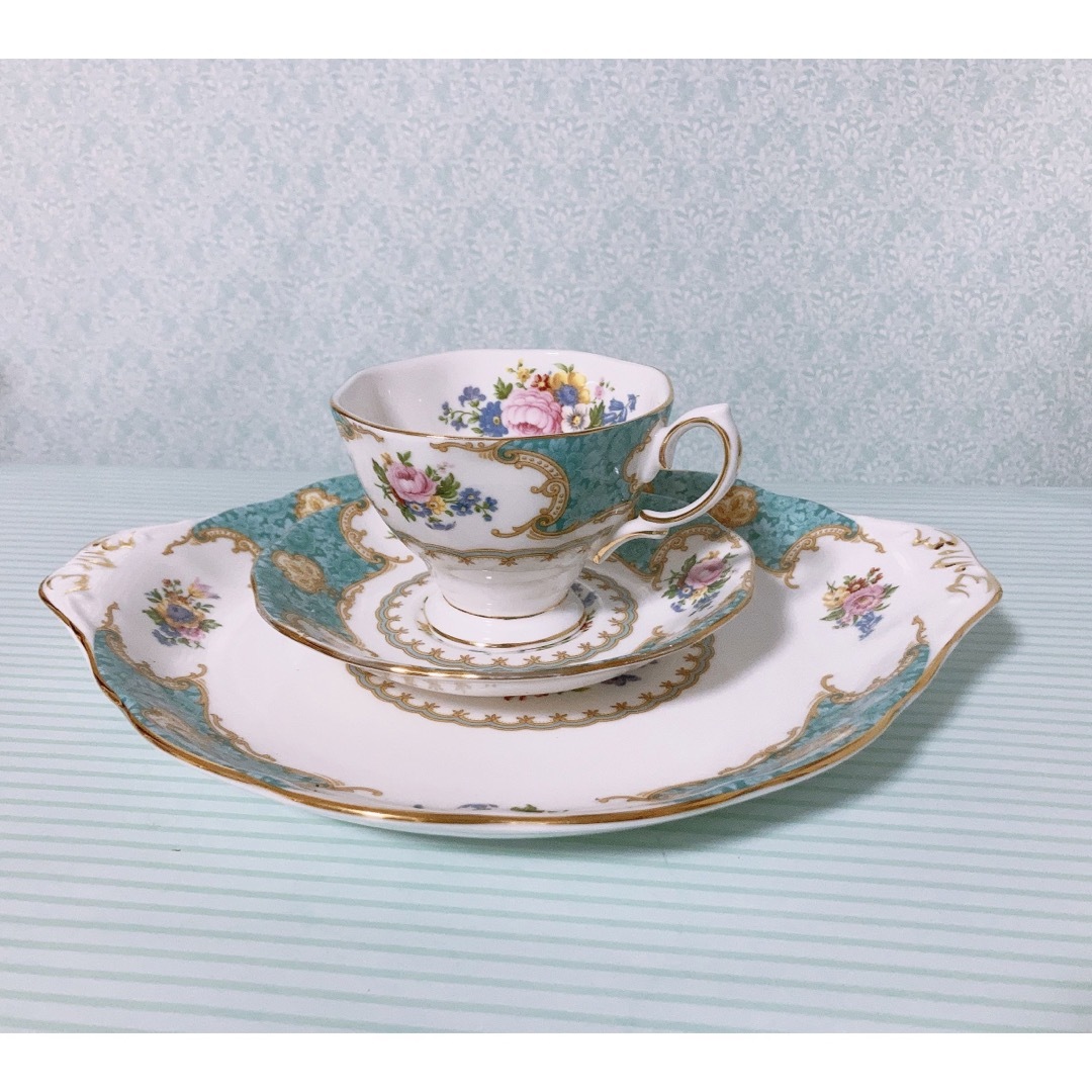 ROYAL ALBERT(ロイヤルアルバート)のロイヤルアルバート　レディーアスコット　セット インテリア/住まい/日用品のキッチン/食器(食器)の商品写真