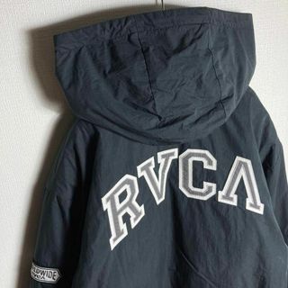 RVCA - 【厚手】ルーカ ビッグ刺繍ロゴ入りマウンテンパーカー 入手