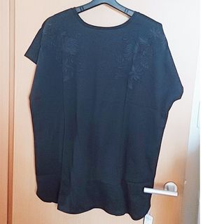 アズールバイマウジー(AZUL by moussy)の新品 アズールバイマウジー 刺繍 2way Tシャツ(黒) 大きいサイズ(Tシャツ(半袖/袖なし))